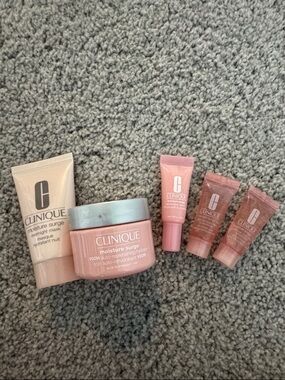 NEW 5pcs Clinique Moisture Surge Set Hydrator, Overnight Mask, Active Glow Serum